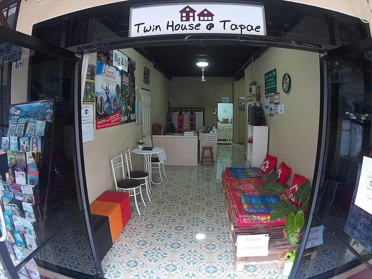 A Pousada Twin House @ Tapae Chiang Mai Exterior foto