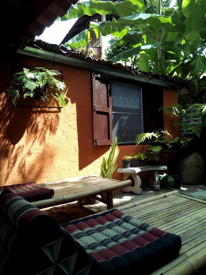 A Pousada Twin House @ Tapae Chiang Mai Exterior foto